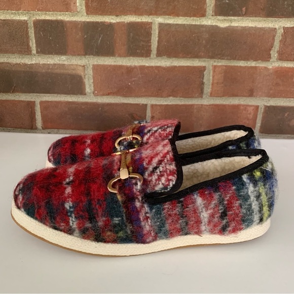 Steve Madden Womens Paxtyn Red plaid Faux Fur slip on flats Shoes US 9 M - Picture 5 of 8